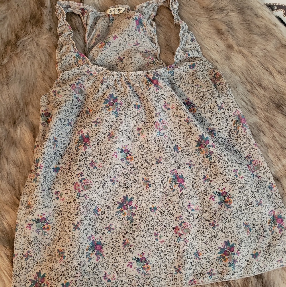 Heritage 1891 sleeveless top.